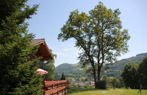 Le Thillot Ski Chalet | Rustic chalet with a dishwasher in the High Vosges