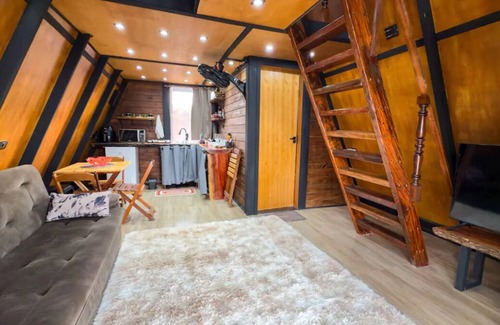 Serra Negra Ski Chalet | Rustic chalet with hot tub, beautiful view and breakfast in Serra Negra