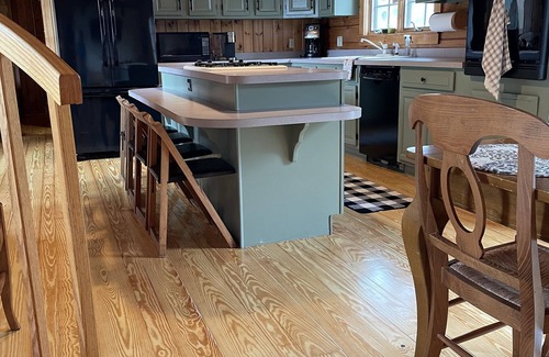 Lewisville Cabin | Rustic Chic Cabin In Southern Chester County PA