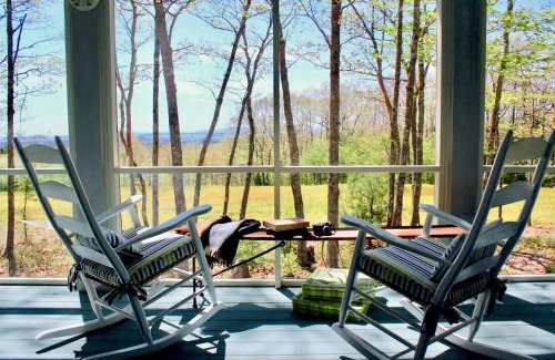 Sedgwick House | Rustic Chic Maine Cabin @ Diagonair near Sedgwick, Maine