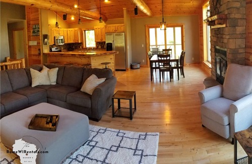 Nekoosa House | Rustic Chic Vacation Home Steps to Lake Camelot & Minutes to Sand Valley Golf!