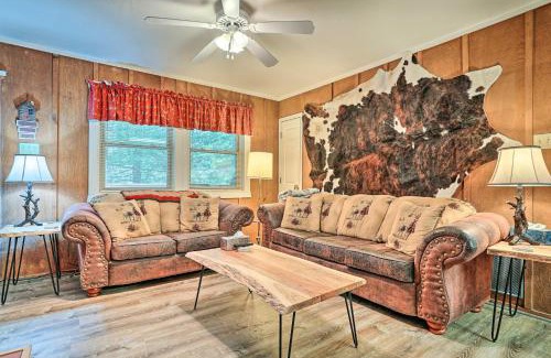 Cloudcroft House | Rustic Cloudcroft Home about 2 Mi to Ski Slopes!
