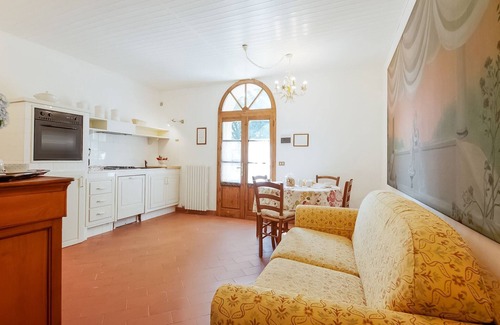 Lajatico Apartment | Rustic Elegance in the Hills