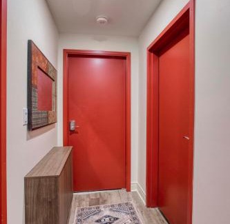 Lincoln Apartment | Rustic Elegant Stays in Niagara Benchlands