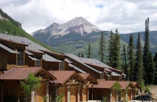 Purgatory House | Rustic Four-Season Vacation Rental near San Juan National Forest, Colorado