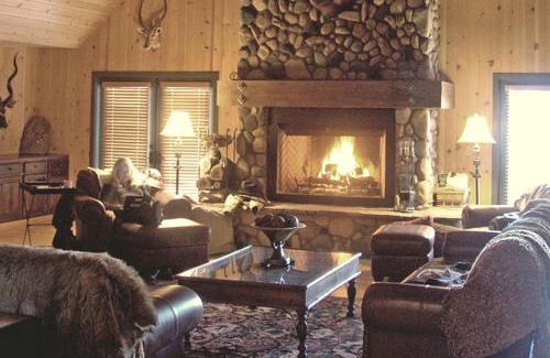 Young House | Rustic Getaway for an Amazing Ranch Vacation near Young, Arizona