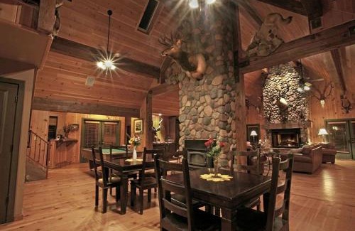 Young House | Rustic Getaway for an Amazing Ranch Vacation near Young, Arizona