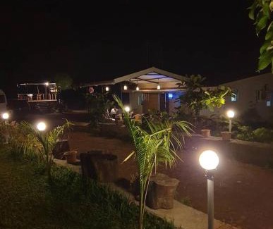 Lonavala House | Rustic Lakeside Private Escape With Huge Private Pool 2min From Lake