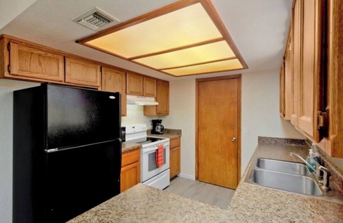 Lake Havasu City House | Rustic Modern Lake Havasu Hideaway