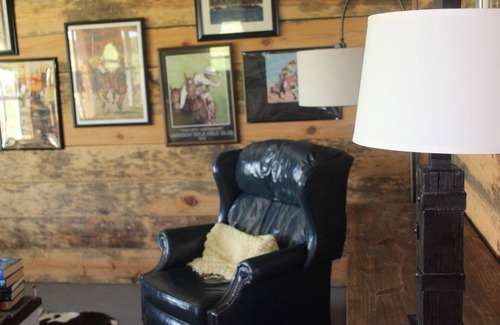 Gallion House | Rustic Paradise; Arcola Ranch Guest House