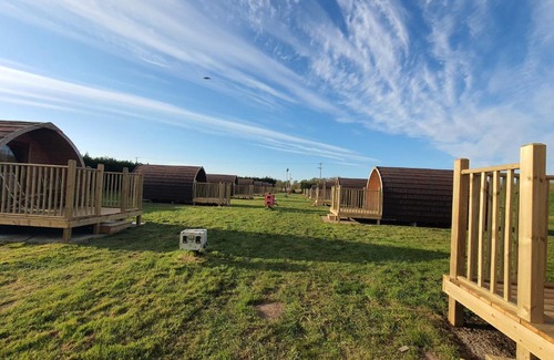 Chapel Hill Other | Rustic Pods Riverview Holiday Park