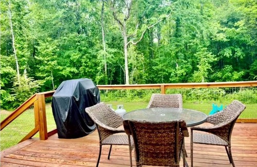 Blue Mountain House | Rustic Relaxation - Recently Renovated and Spacious!