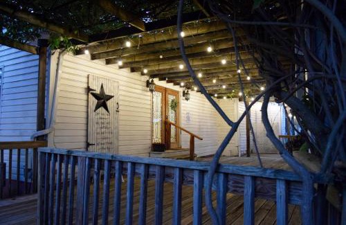 Stanley House | Rustic Reserve - Vineyard Retreat
