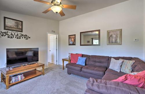 Moab South Valley House | Rustic Retreat Moab Townhome with Grill and Fire Pit