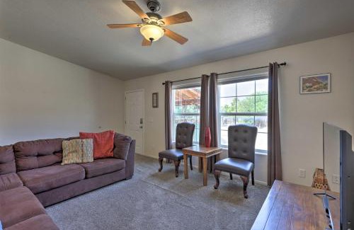 Moab South Valley House | Rustic Retreat Moab Townhome with Grill and Fire Pit