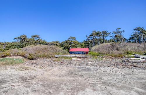 Yachats House | Rustic Retreat