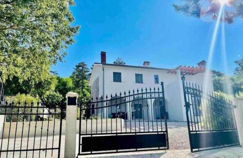 Susnjevica Villa | Rustic villa LENI