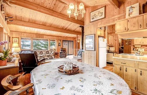 Eastsound House | Rustic waterfront cabin w/free WiFi, a full kitchen, & furnished decks
