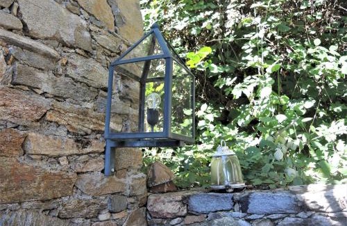 Riazzino House | Rustico Gatto by Fewotessin