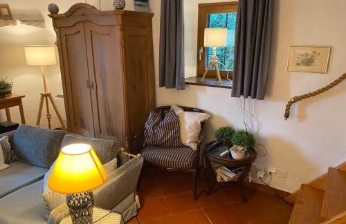 Riazzino House | Rustico Gatto by Fewotessin