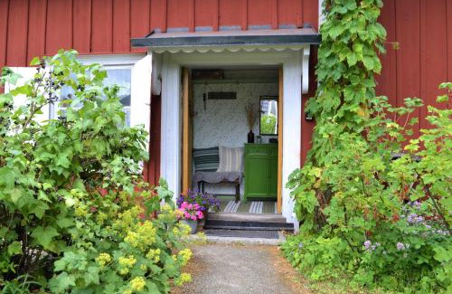 Orebro House | Rustik gäststuga med lantlig känsla nära Örebro city