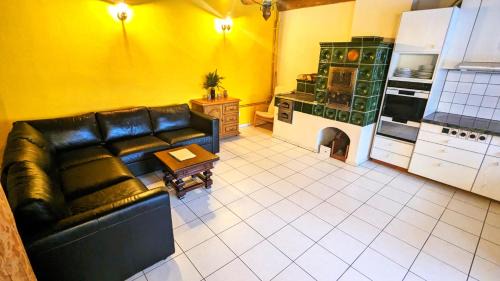 Kasperske Hory Apartment | Rustikale und grosszügige Ferienwohnung