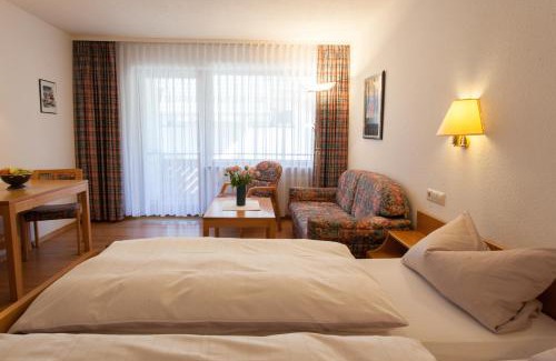 Simonswald Apartment | Rustikales Apartment 35qm mit Balkon Nähe Freiburg