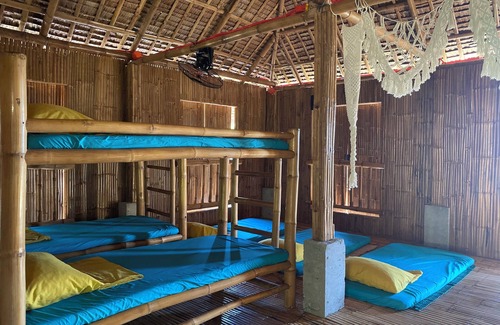 Mabini Hostel | Rustique Rue