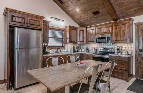 Canyon Apartment | Rustlers Draw cabin in the pasture