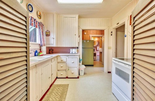 Arch Cape House | Rustlewood - Beachfront! - Beachcomber Vacation Homes