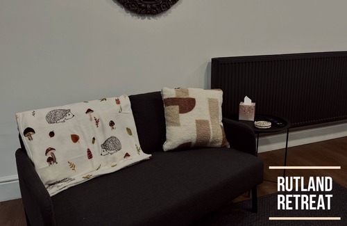 Longdon Apartment | Rutland Retreat - Newly Refurbished Studio Apartment-Pet friendly-Free Carpark