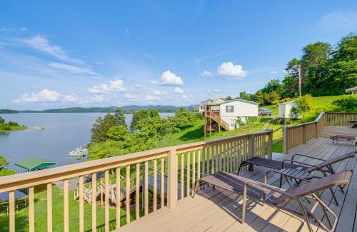 Rutledge House | Rutledge Hilltop Home on Cherokee Lake with Decks!