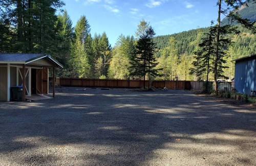 Packwood House | RV Flat Lot- Tatoosh Timbers - No Bedroom or Bathroom RV Lot only.