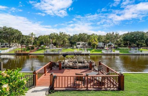 River Ranch House | Rv King Ranch Retreat