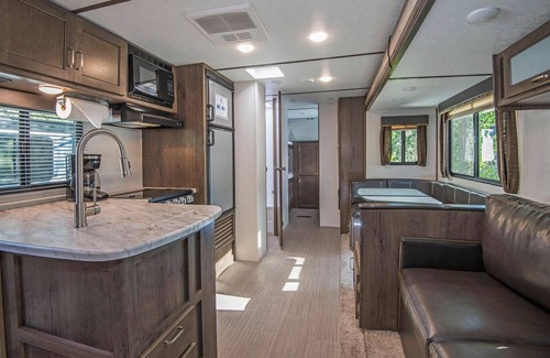 Madras House | RV Rental D21- Keystone Passport 32ft