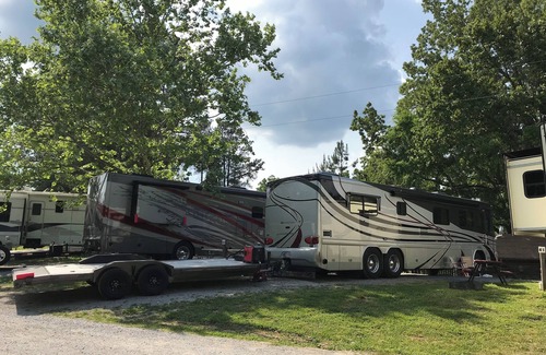 Aurora RV Rental | RV Site #42 pull through - Big Rig Friendly 65ftx28ft