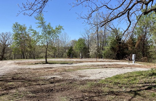 Russell RV Rental | RV/tent sites near Lake of the Ozarks on the Big Niangua River