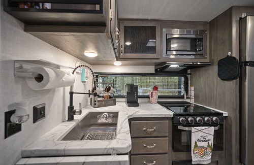 Broken Bow House | RVing in the Pines close to EVERYTHING !