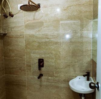 Agara House | RVR Abode -Private Rooms