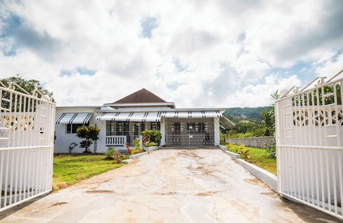 Greenwood House | RVR Rentals
