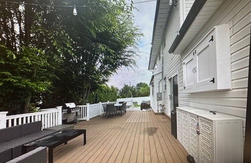 Bethpage House | Ryder Cup House. Updated 4 BR home Located in Bethpage 1 mile from Golf course.