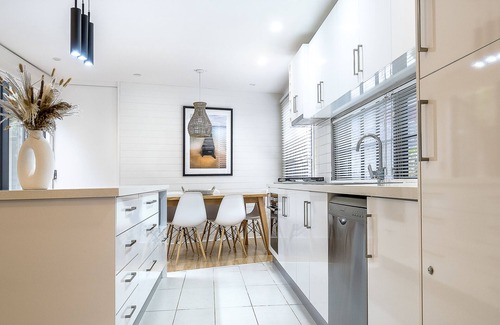 Rye House | -RYE SPA HAVEN-5 min walk to The Beach