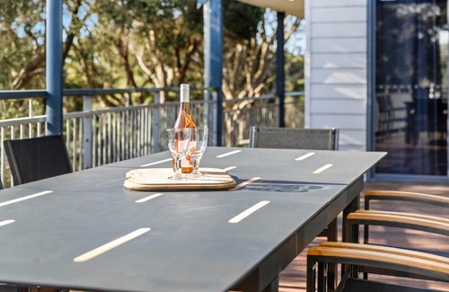 Rye House | Rye Treetop Retreat