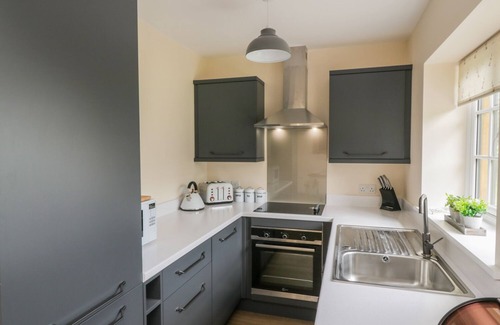 Kirkbymoorside Cottage | RYEDALE COUNTRY LODGES - WILLOW LODGE, pet friendly in Kirkbymoorside