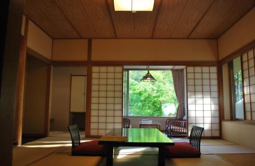Minakami Hotel | Ryokan Tanigawa