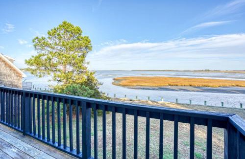 Deep Hole House | Ryokan - Water views, Shared Boat Launch!