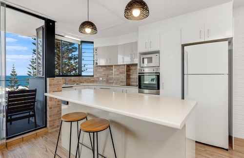 Kings Beach Apartment | Ryson Unit 7 Kings Beach QLD