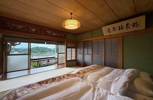 Onomichi House | Ryu no Torimichi - Hilltop House Scenic Stay with City Views