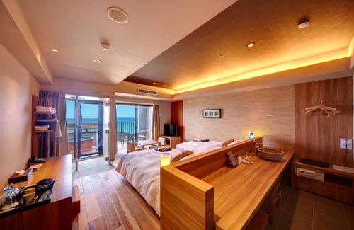 Tomigusuku Hotel | Ryukyu Onsen Senagajima Hotel
