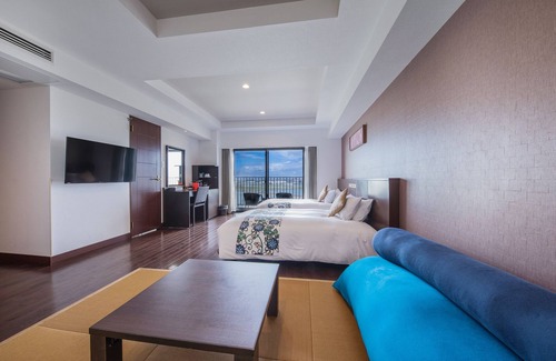 Tomigusuku Hotel | Ryukyu Onsen Senagajima Hotel